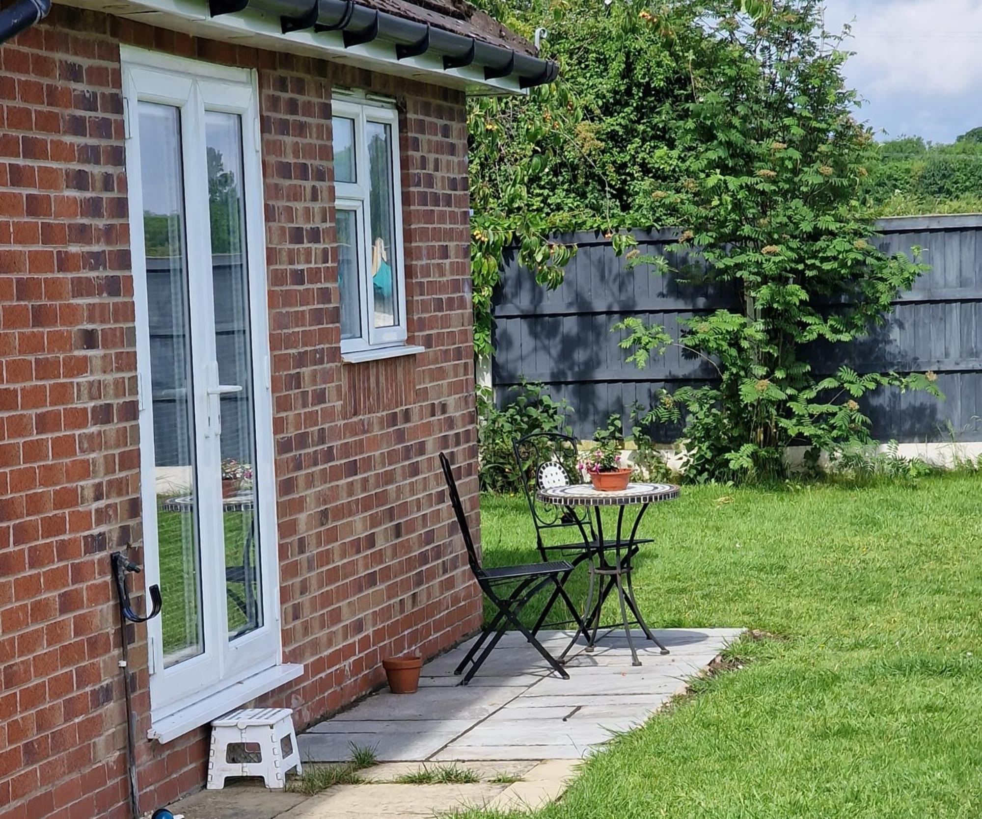 Hawarden Near Chester 외부 사진